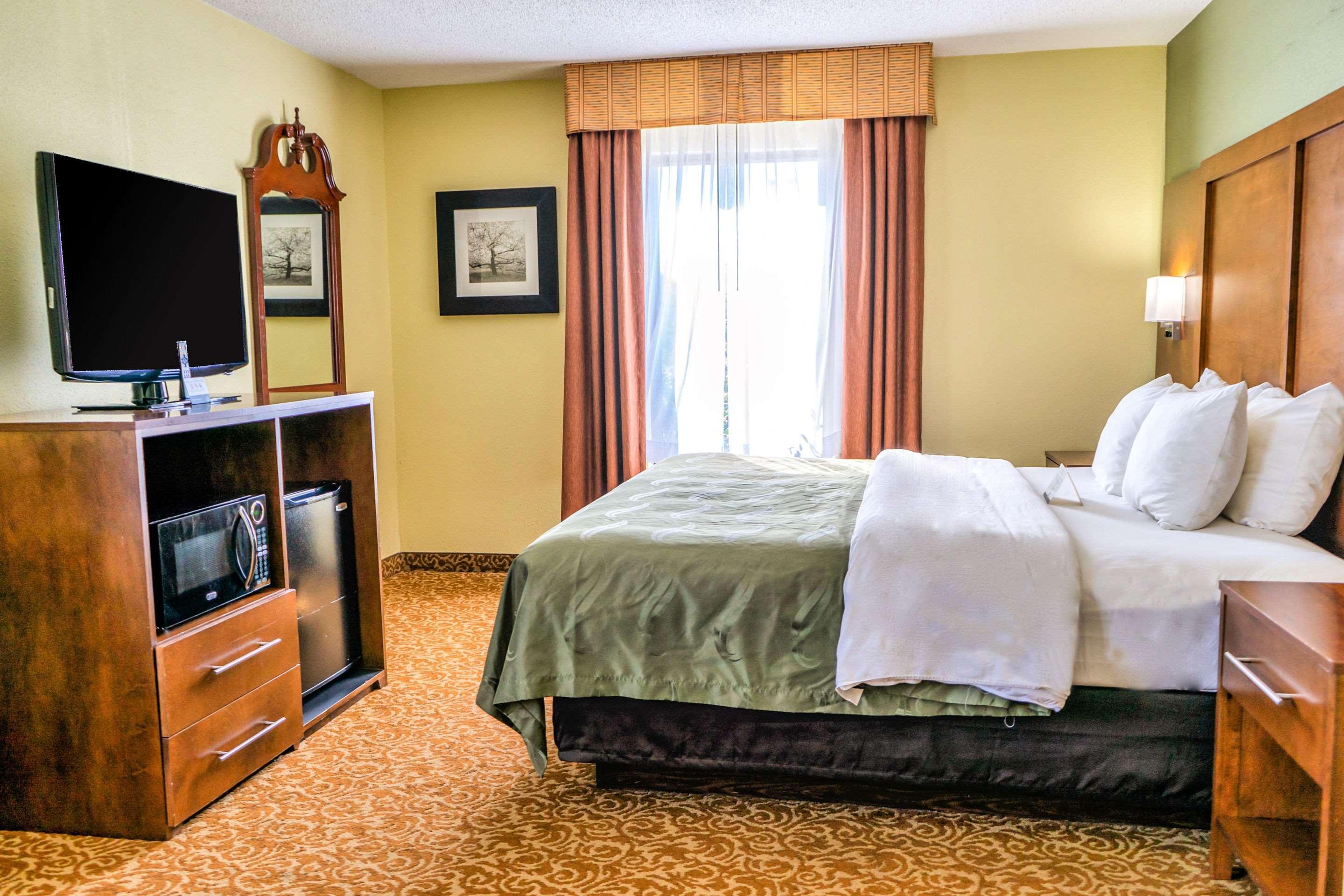 Quality Inn Whiteville North Exterior photo