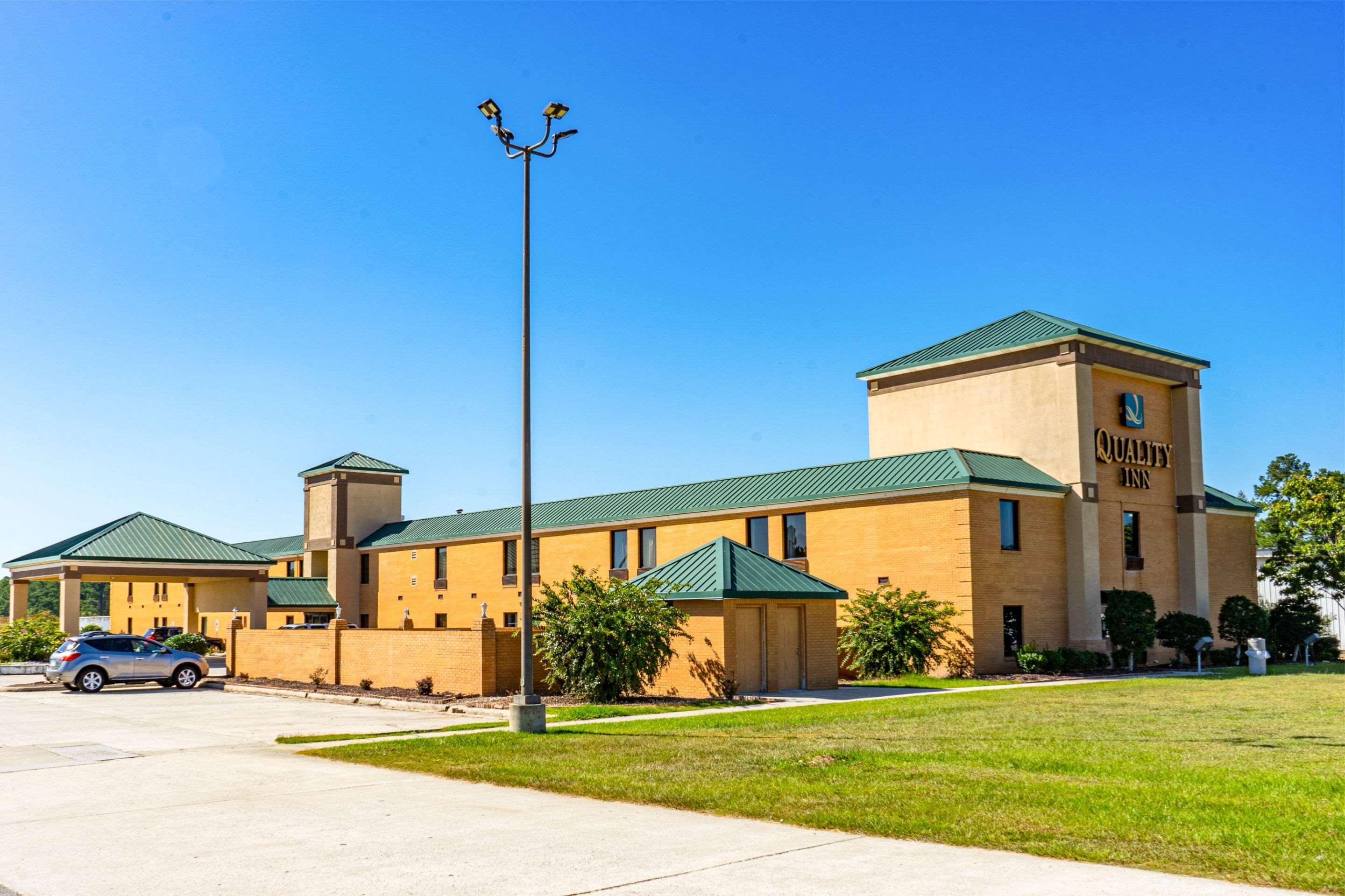 Quality Inn Whiteville North Exterior photo
